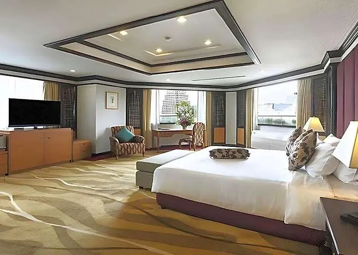 Glow Sukhumvit 5 Hotel 4*