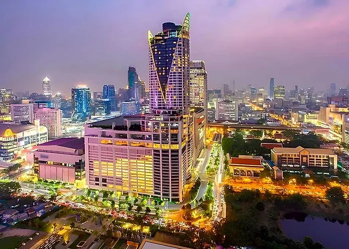 Glow Sukhumvit 5 Hotel 4*