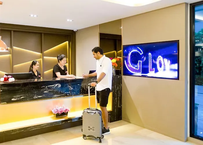 Glow Sukhumvit 5 Hotel